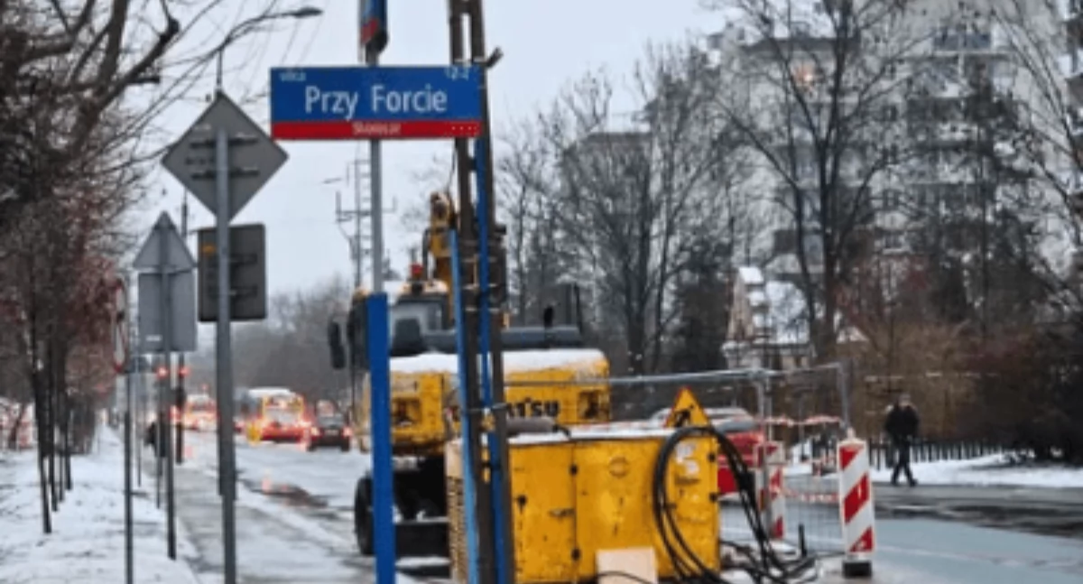 Ulice, Zmiany układzie drogowym Ursusie przebudowy lepsza organizacja ruchu - zdjęcie, fotografia