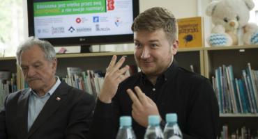 Wykaz słów wymyślonych. Poezja migana w Ursusie