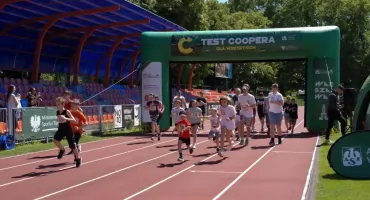 Test Coopera znów w Ursusie. Do wygrania sprzęt sportowy dla szkół